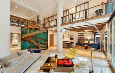 樓梯顯豪華美感紐約復式閣樓之家